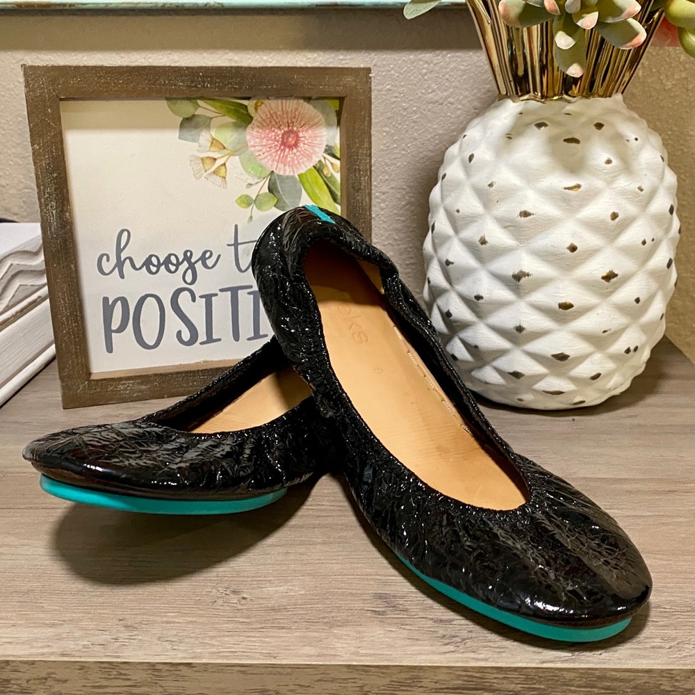 Obsidian Black Tieks 9